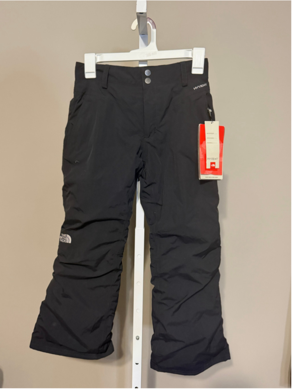 Girls The North Face HyVent Insulated Ski Pants Black Size Medium